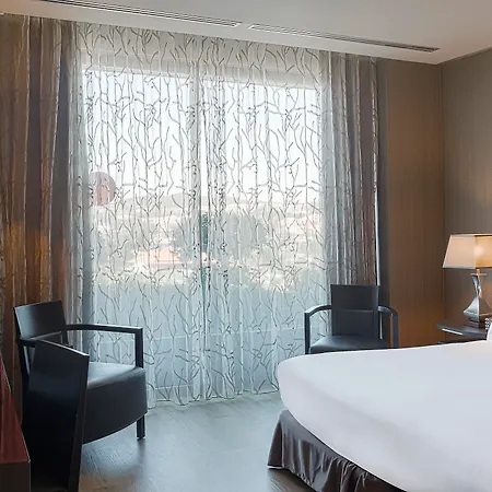 Avenida Sofia And 4* Sitges